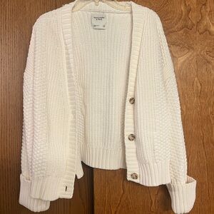Abercrombie Chunky White Cardigan